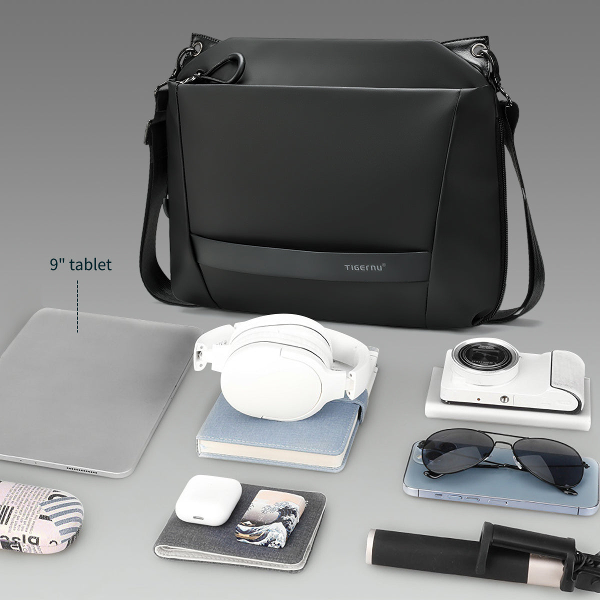 Lightweight iPad Daily Messenger Bag