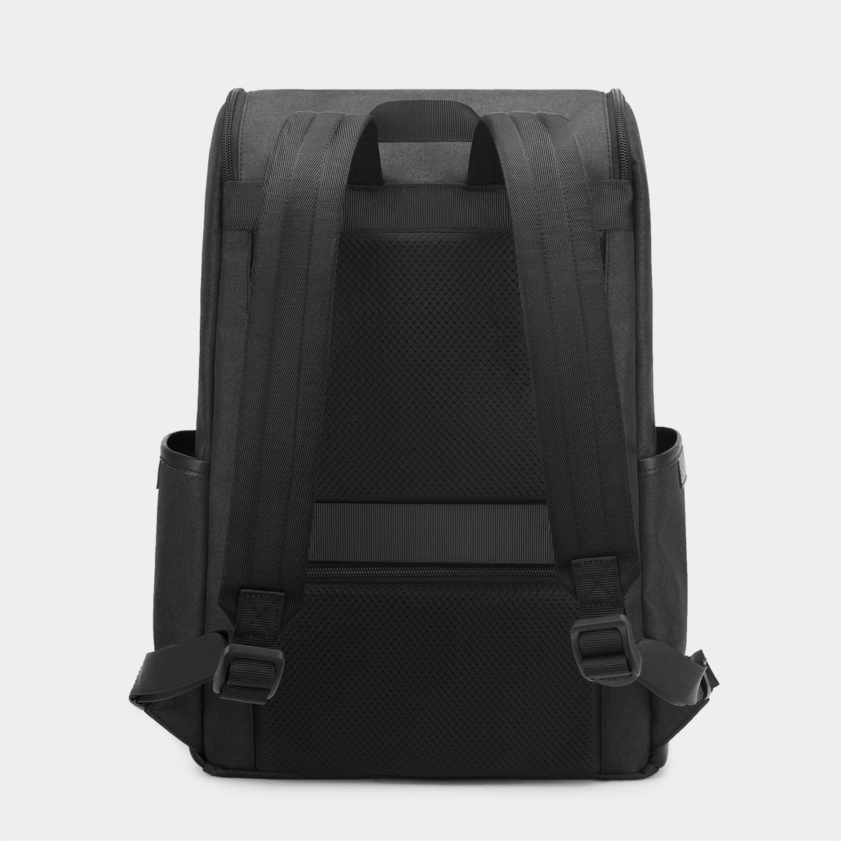 Scratch-Resistant Laptop Backpack 15.6 Inch