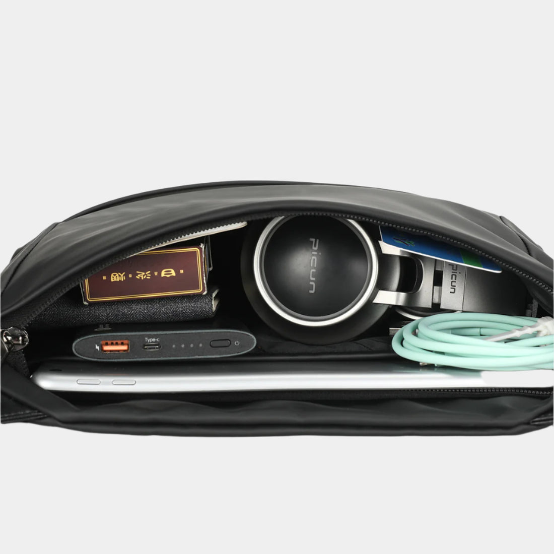 Lightweight Daily Messenger Bag
