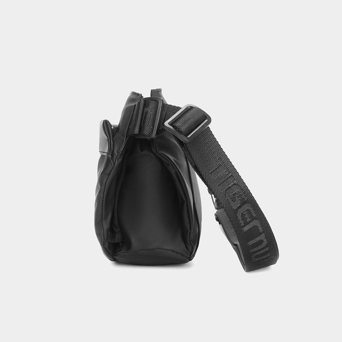 Waterproof Men’s Crossbody Chest Bag