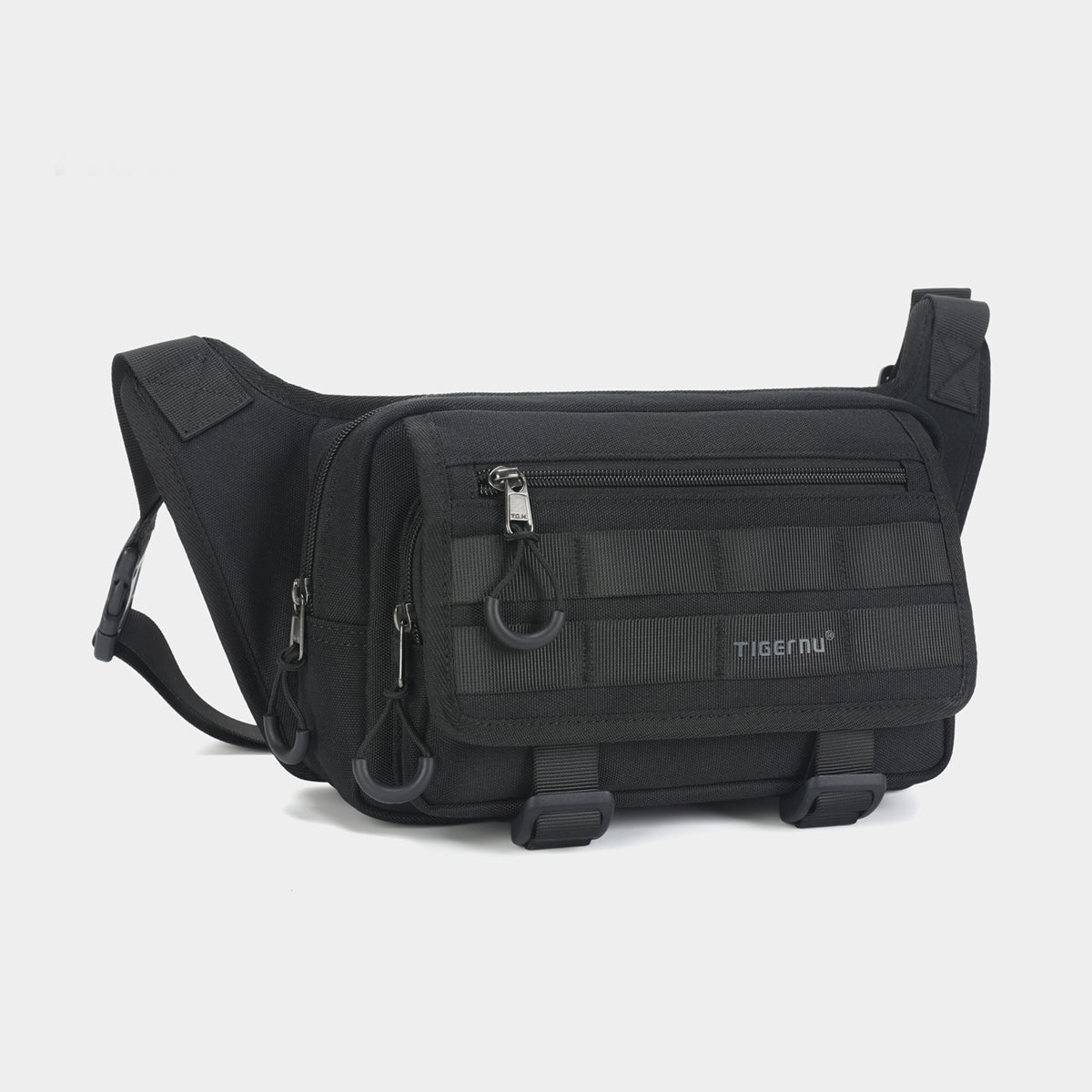 Weatherproof Travel Chest Bag